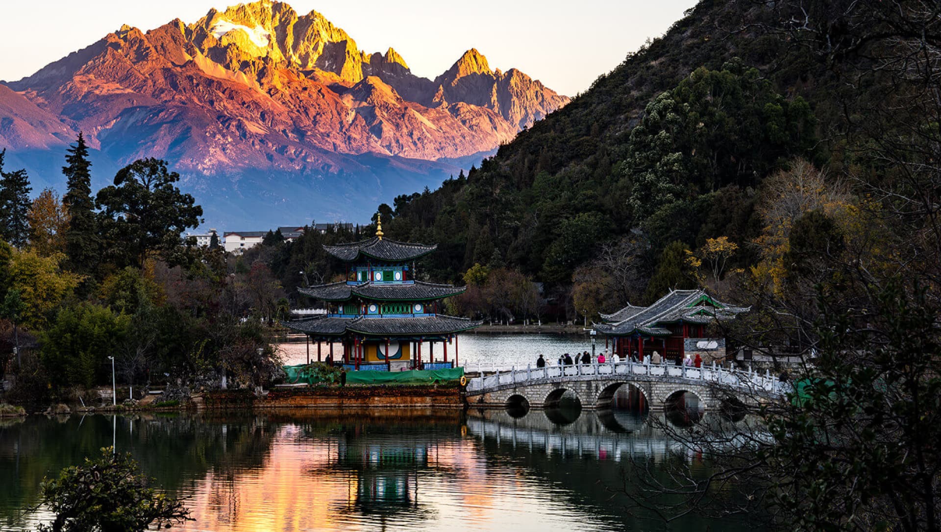 Lijiang & Tacheng